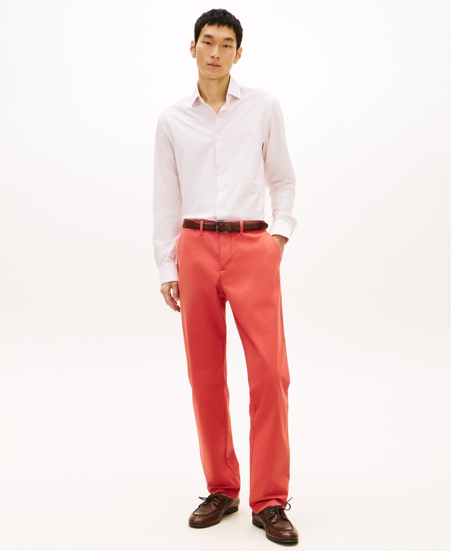 Men's Slim-Straight Fit Stretch Chino Pants