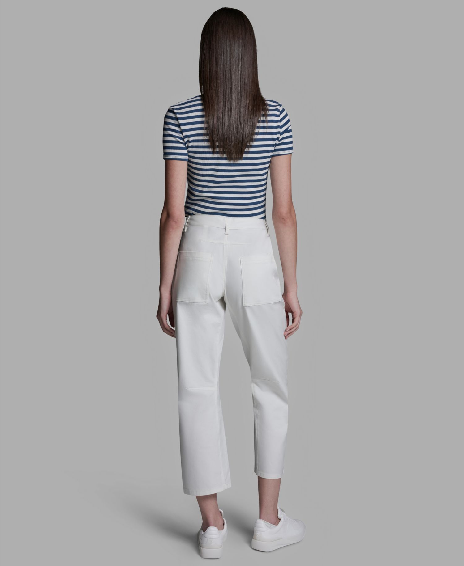 Women's Mid-Rise Pocket Detail Barrel Pants