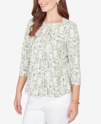 Petite Seashell Patchwork Knit Top