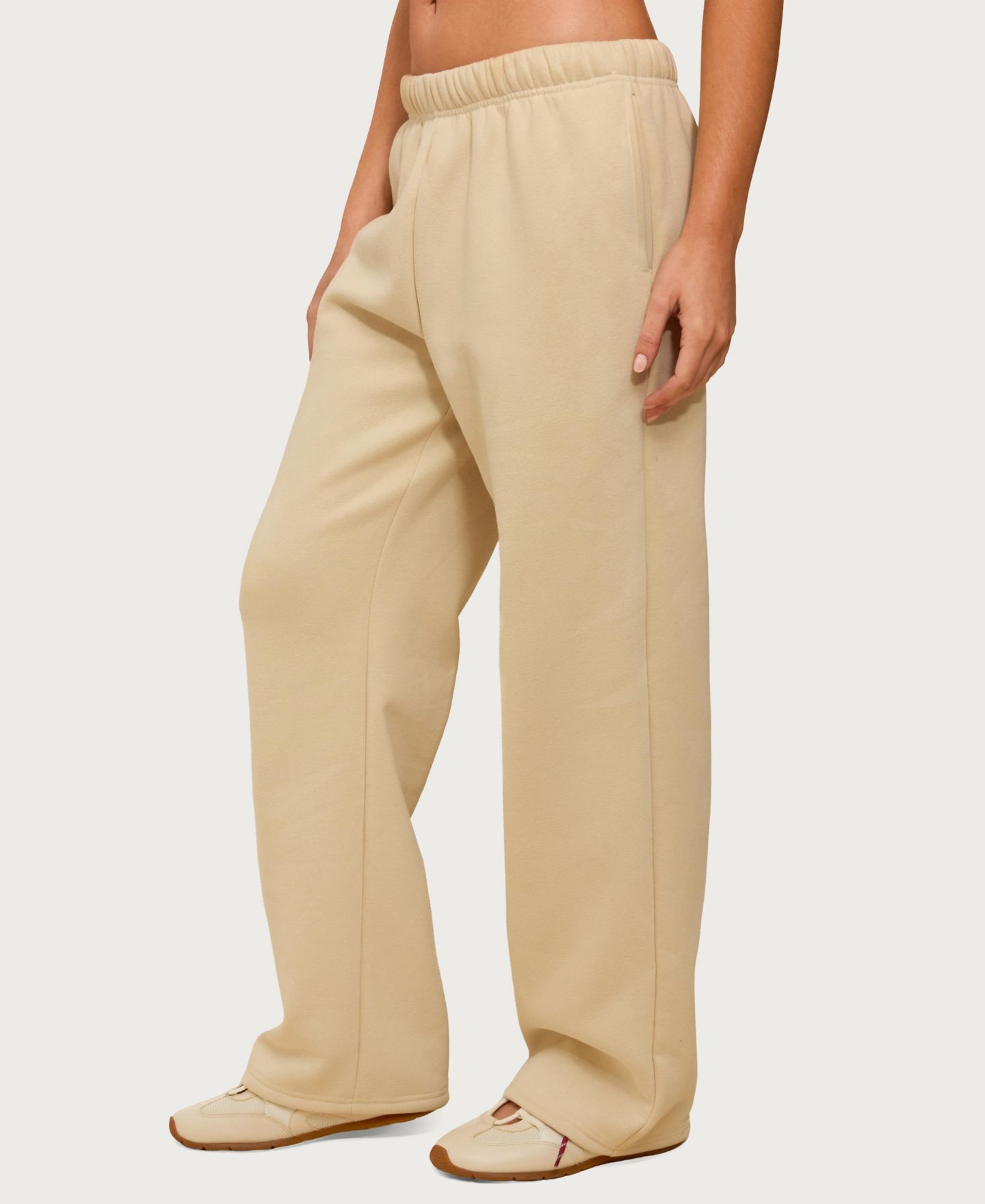 Женские брюки Edikted Kyrie Sweatpants, цвет: Бежевый — фото 4