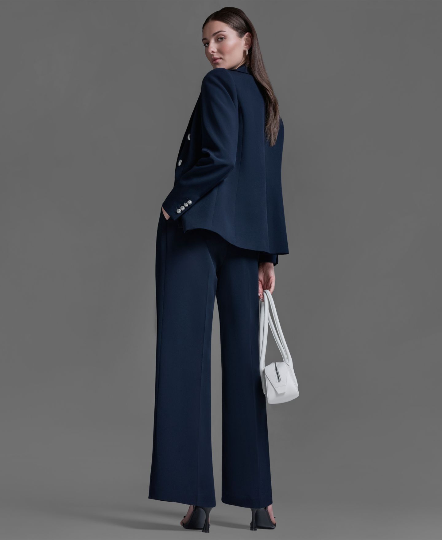 Женская куртка BCBG Double Breasted Long-Sleeve Jacket, цвет: Глубокий морской — фото 7