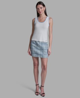 Women's Scoop Neck Sleeveless Knit Top