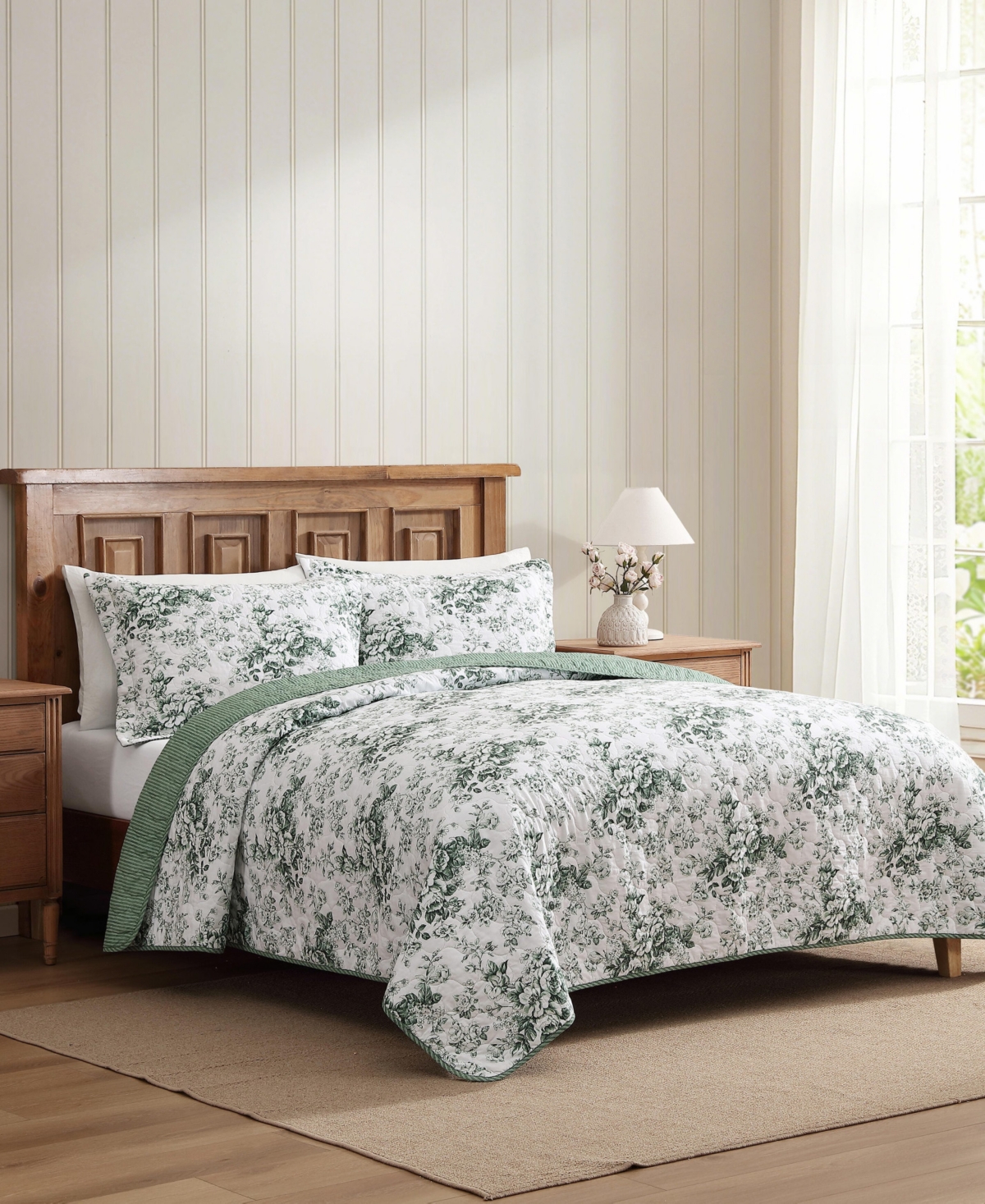 Laura Ashley Toile Delight Reversible -Pc. Quilt Set