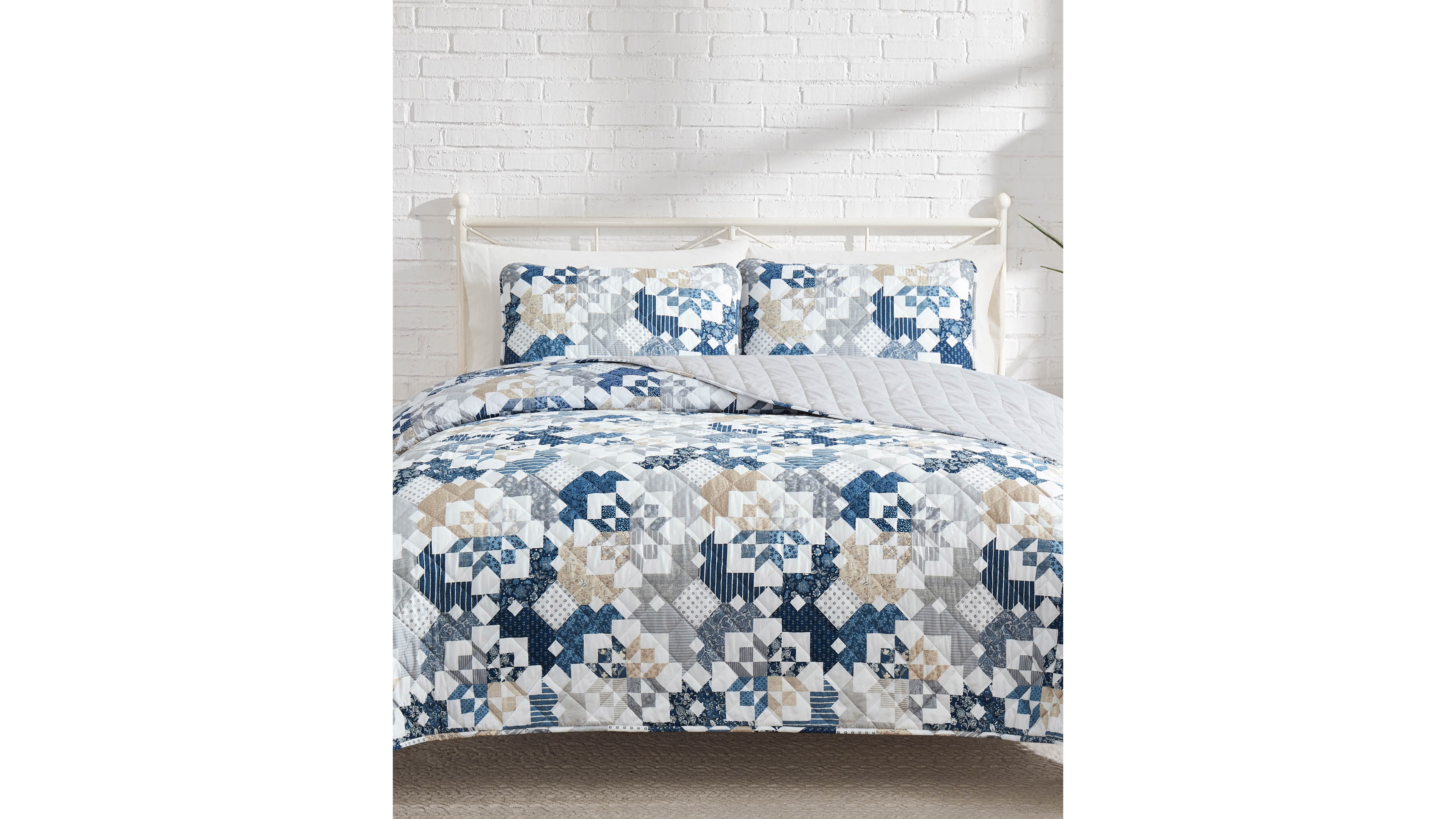 Lucky Brand Serra Patch Reversible 3-Pc. Quilt Sets, Full/Queen