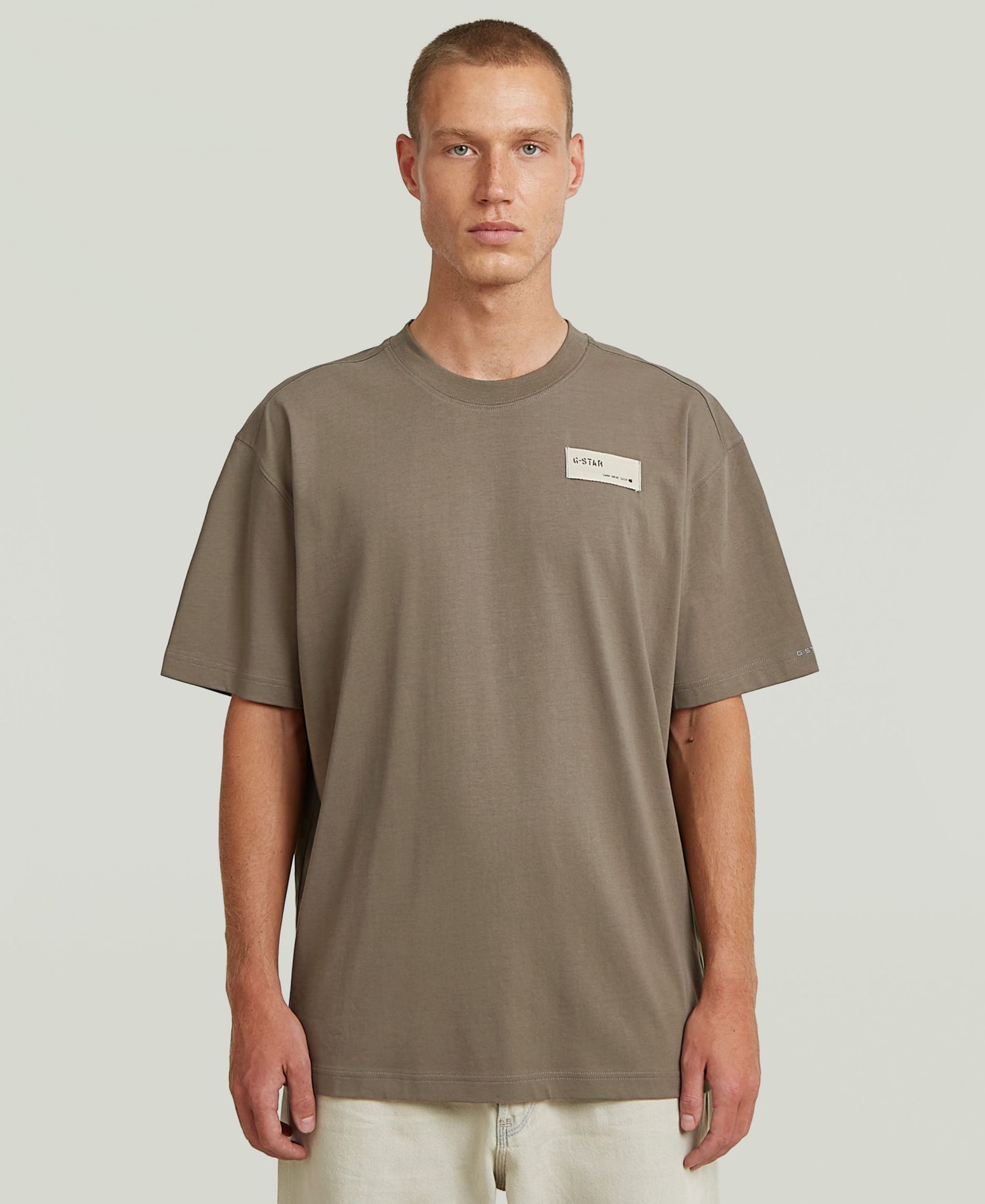 Men's Badge Regular-Fit T-Shirt
