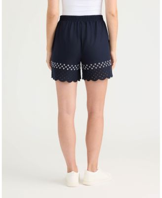 Women's Pull-On Short with Scallop Eyelet Hem