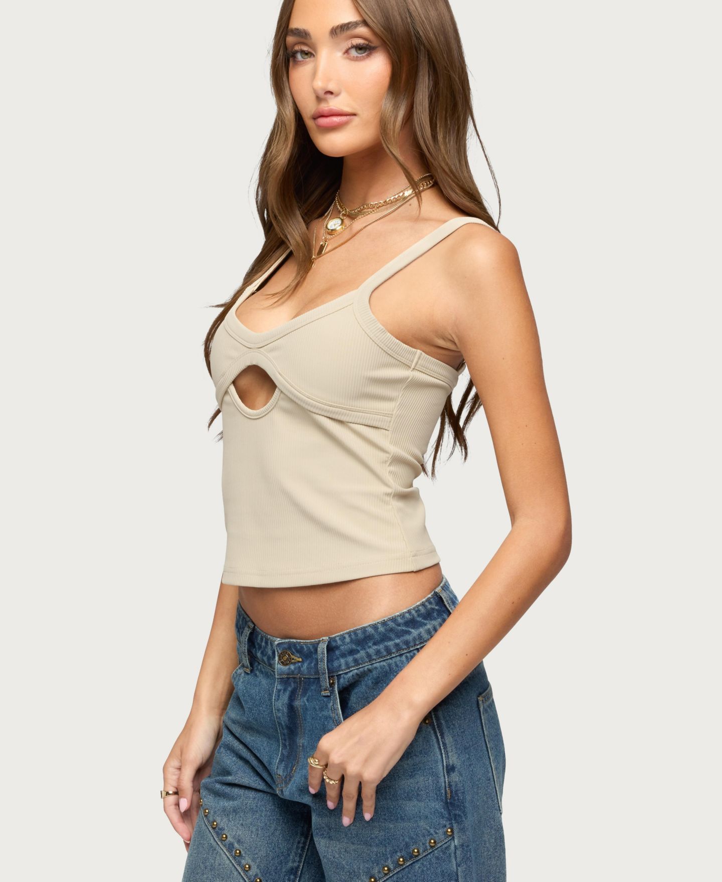 Женский топ Edikted Karin Cut Out Ribbed, цвет: Бежевый — фото 2