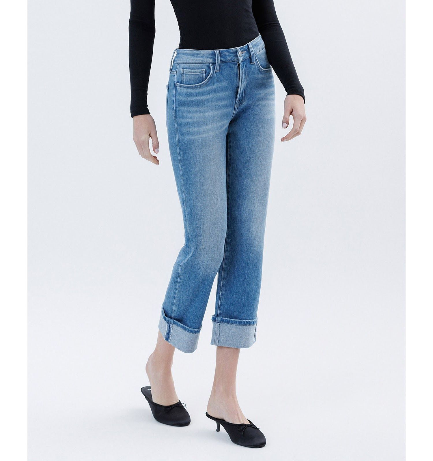 Women's High Rise Cuffed Crop Straight Jeans