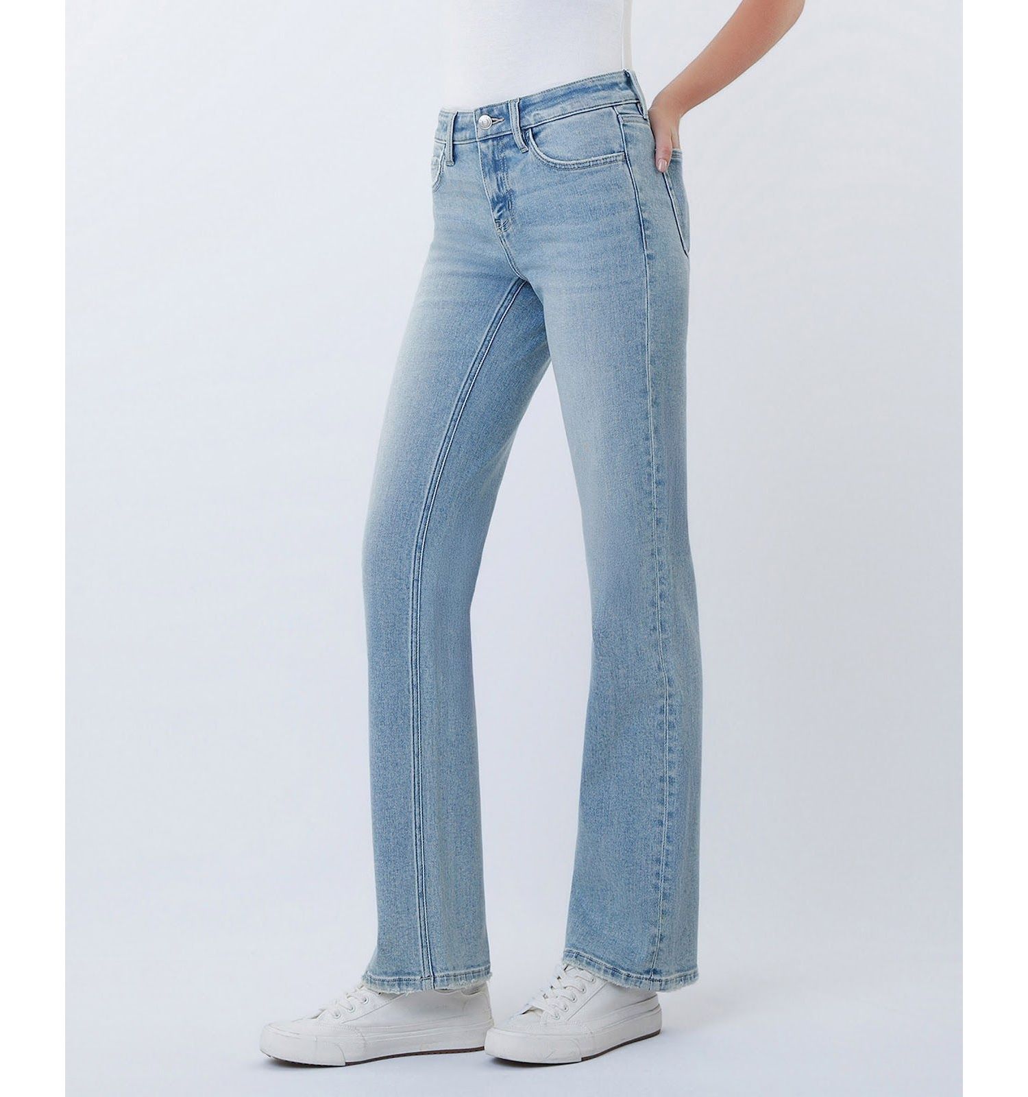 Women's Low Rise Straight Jeans With Tint