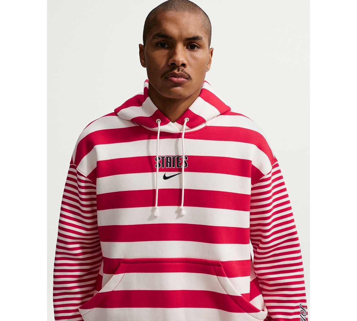 Nike Men's Usmnt Phoenix Oversized Long-Sleeve Sweatshirt