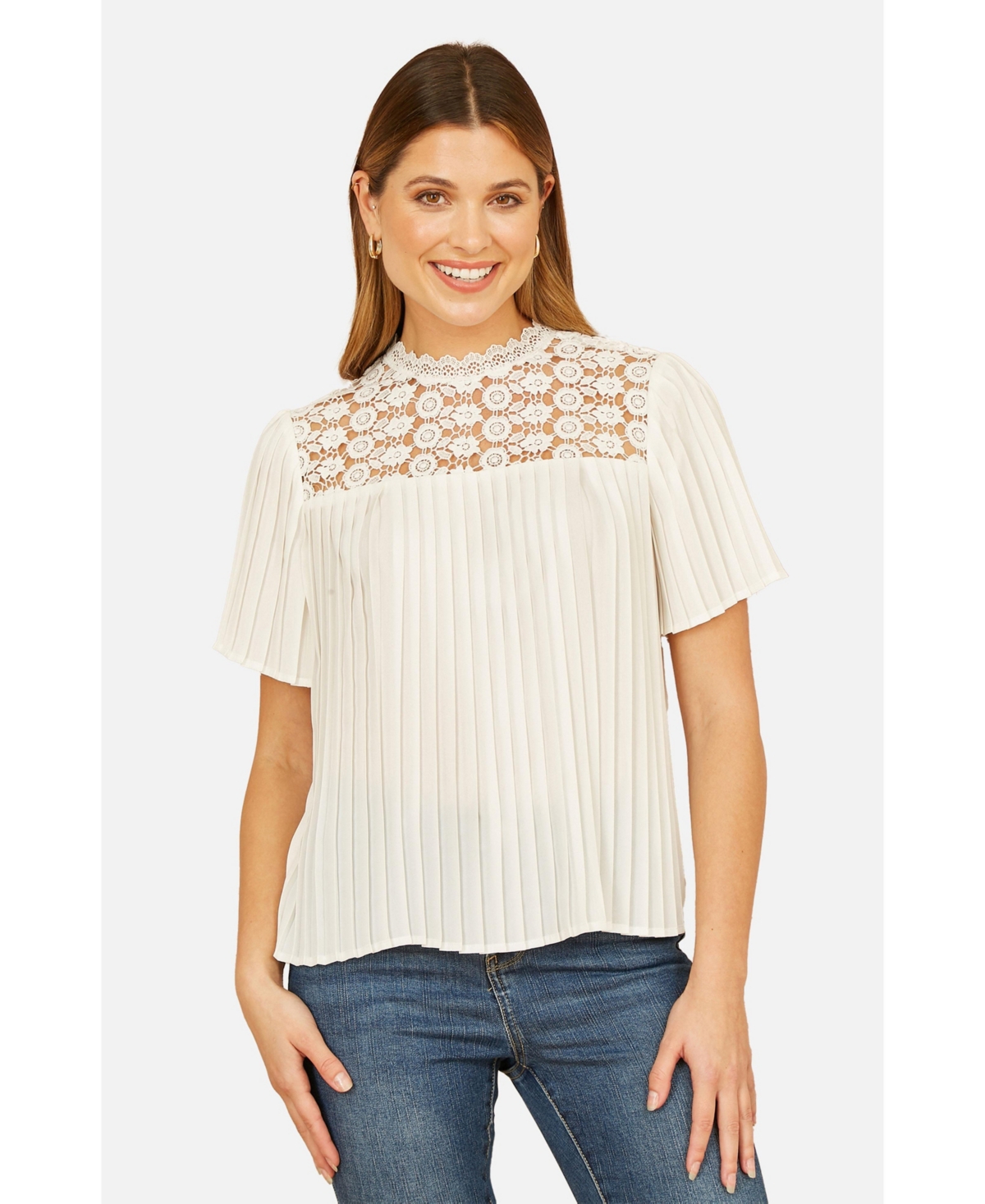 Yumi Women's Lace Panel Pleated Short Sleeve Top