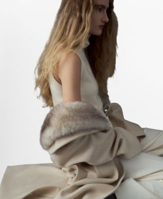 Women's Turtleneck Knit Top