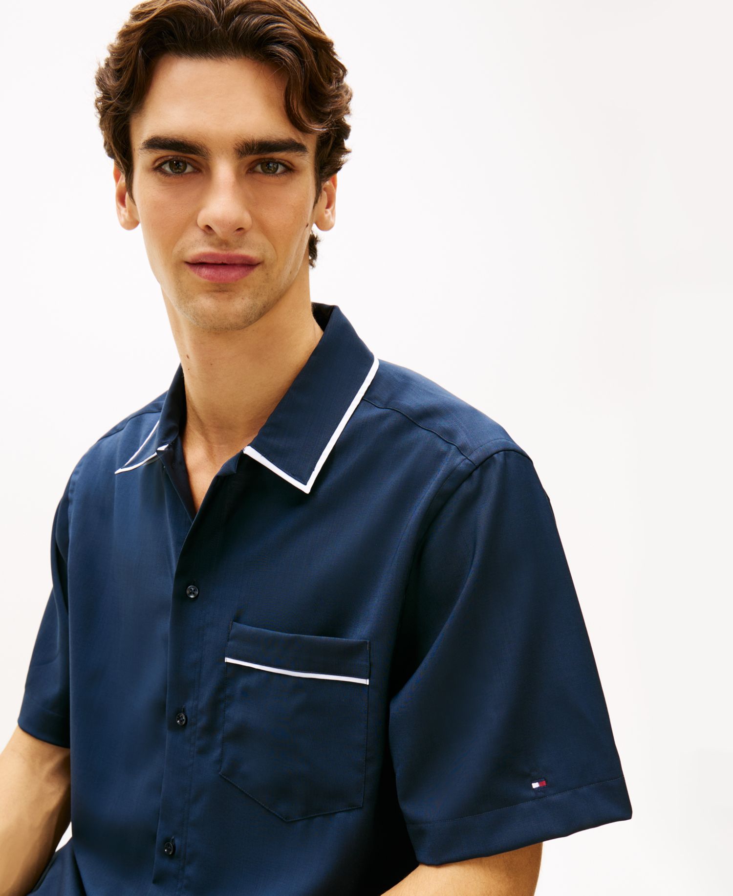 Men's Luxe Summer Wool Short-Sleeve Button-Front Shirt