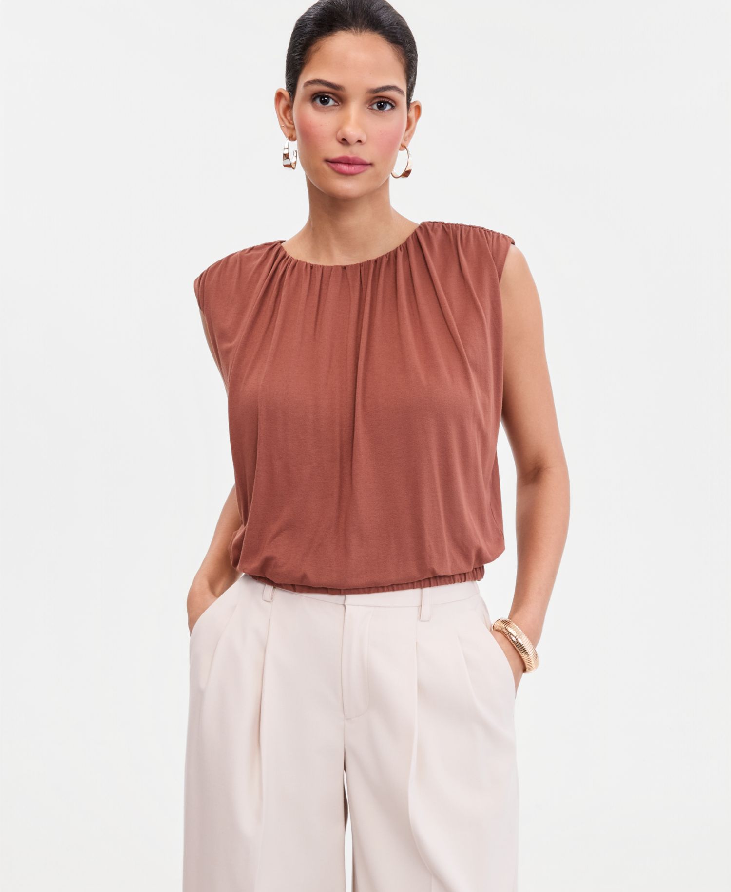 Women's Sleeveless Blouson Top
