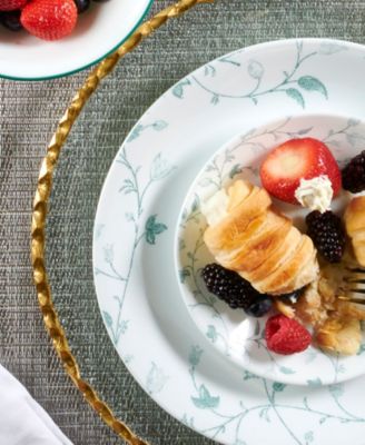 Vitrelle Chambord 18-Pc. Dinnerware Set, Service for 6