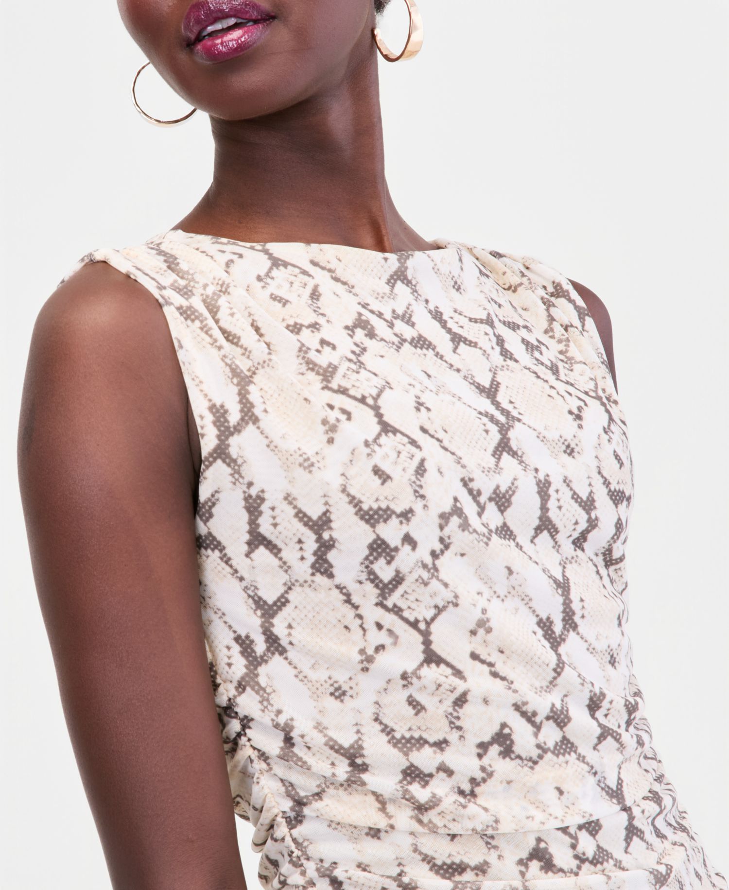 Women's Printed High-Neck Ruched Mesh Tank