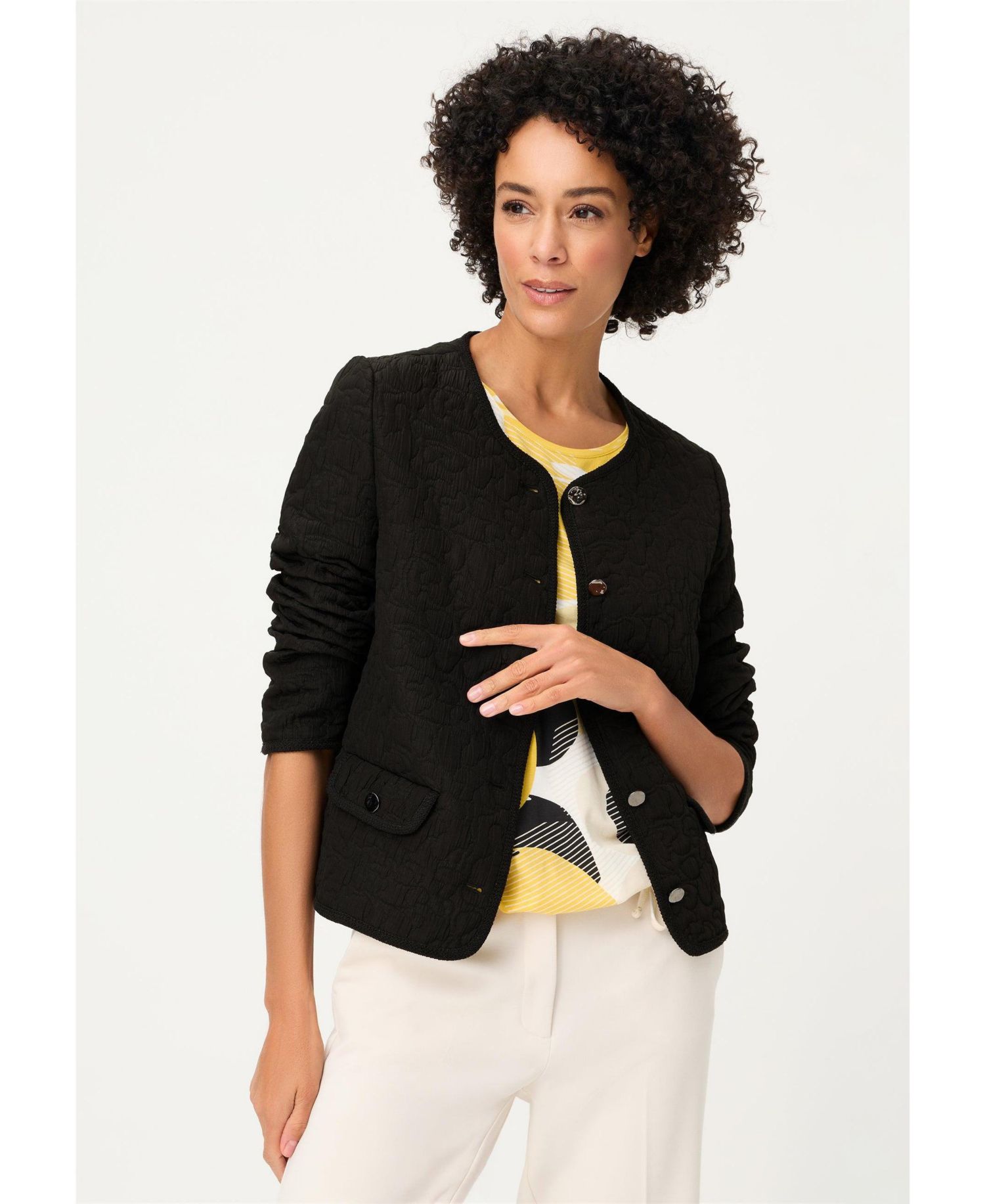 Women's Collarless Quilted Jacket