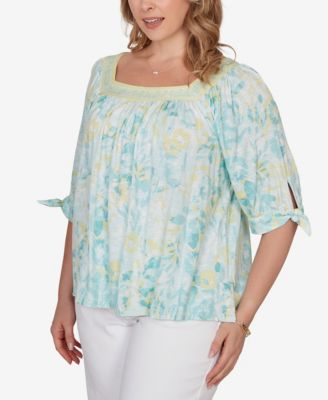 Plus Size Watercolor Floral Square Neck Top