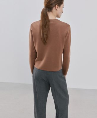 Women's Round-Neck Knitted Sweater