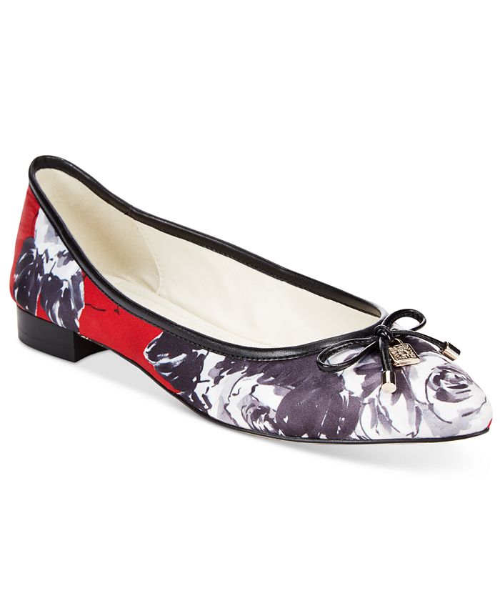 Anne klein clearance ovi flats