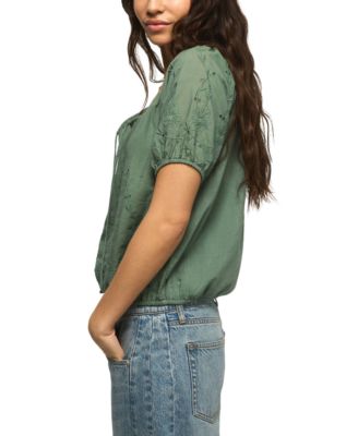 Woman's Short-Sleeve Bubble Top