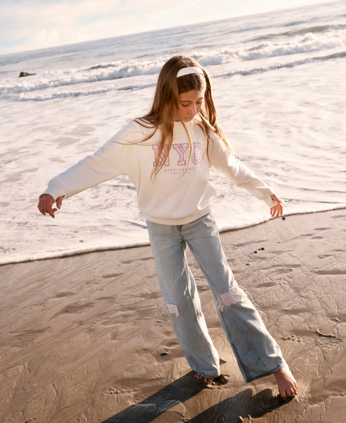 abercrombie kids Girls' Nyc Floral Crewneck Sweatshirt