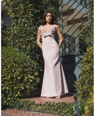 Women's Crepe Sleeveless Beaded V Neck Gown With Bow