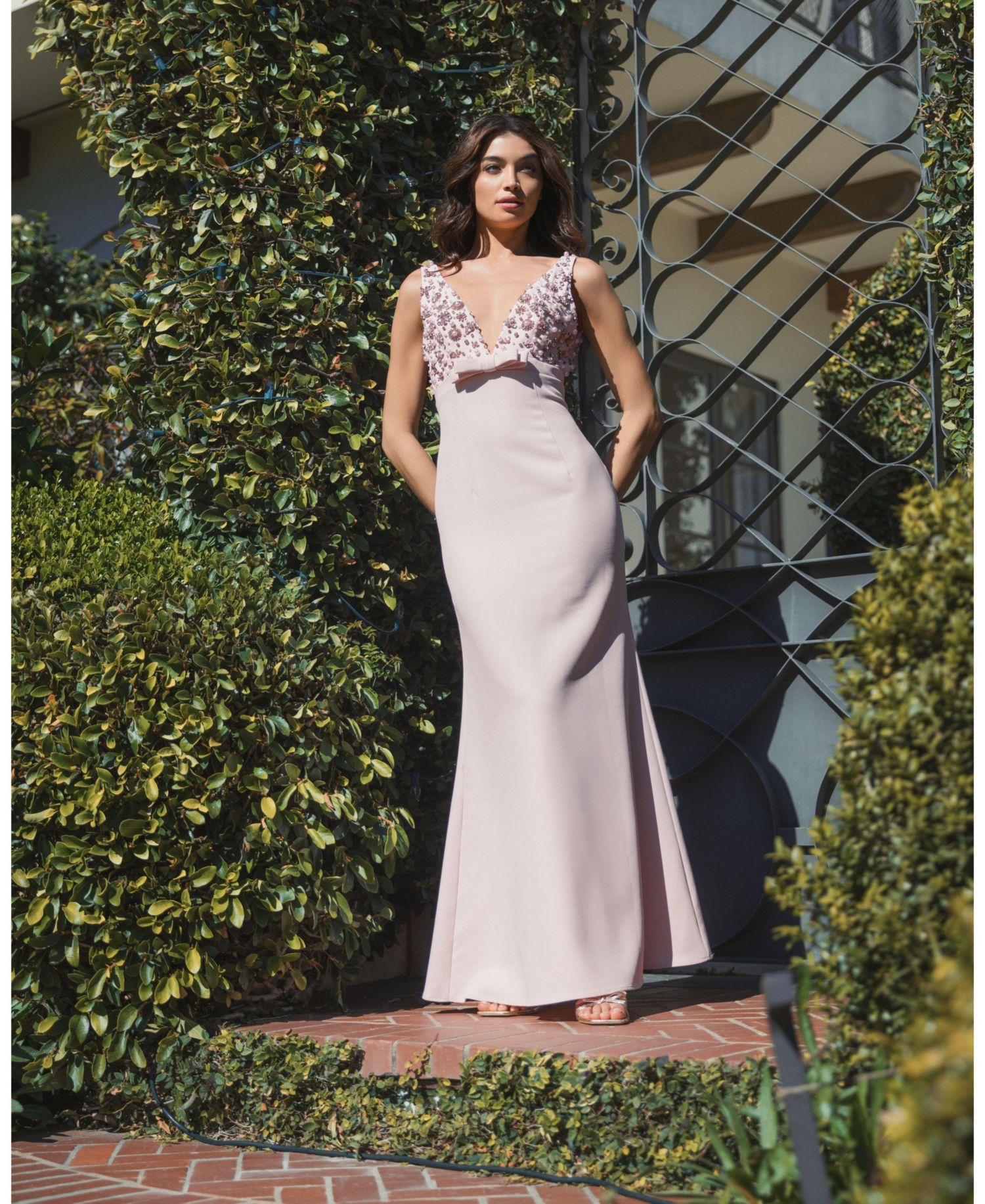 Women's Crepe Sleeveless Beaded V Neck Gown With Bow