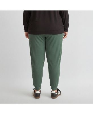 Plus Size Signature Jogger Pants