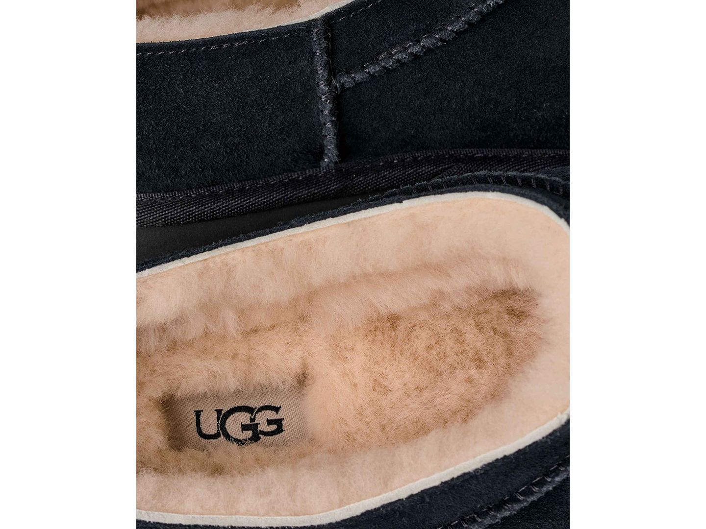Мужские тапочки UGG® Classic Micro Slip-on Slippers, цвет: Чёрный — фото 7