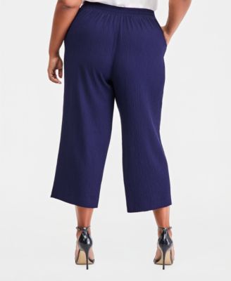 Plus Size Pull-On Crop Straight-Leg Pants 