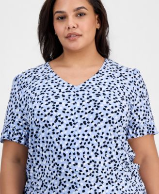 Plus Size V-Neck Ruffled-Cuff Blouse