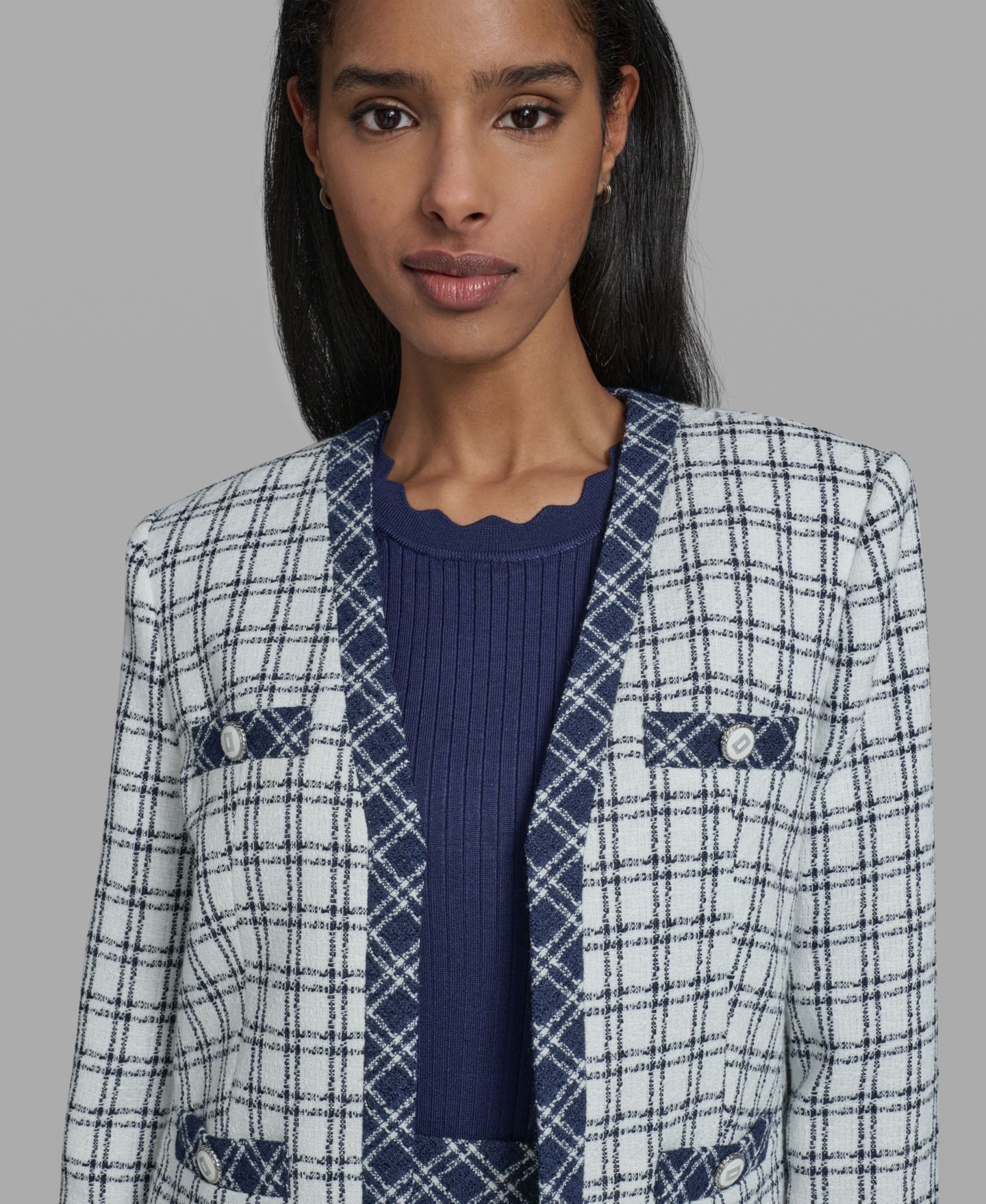 Женская куртка KARL LAGERFELD PARIS Open-Front Checkered, цвет: Белый / Разноцветный — фото 4