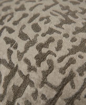 Rowan Velvet Decorative Pillow, 22" x 22"