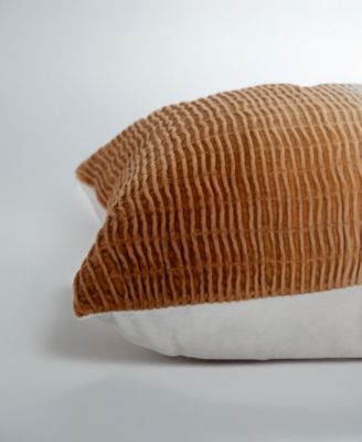 Brynn Velvet Decorative Pillow, 22" x 22"