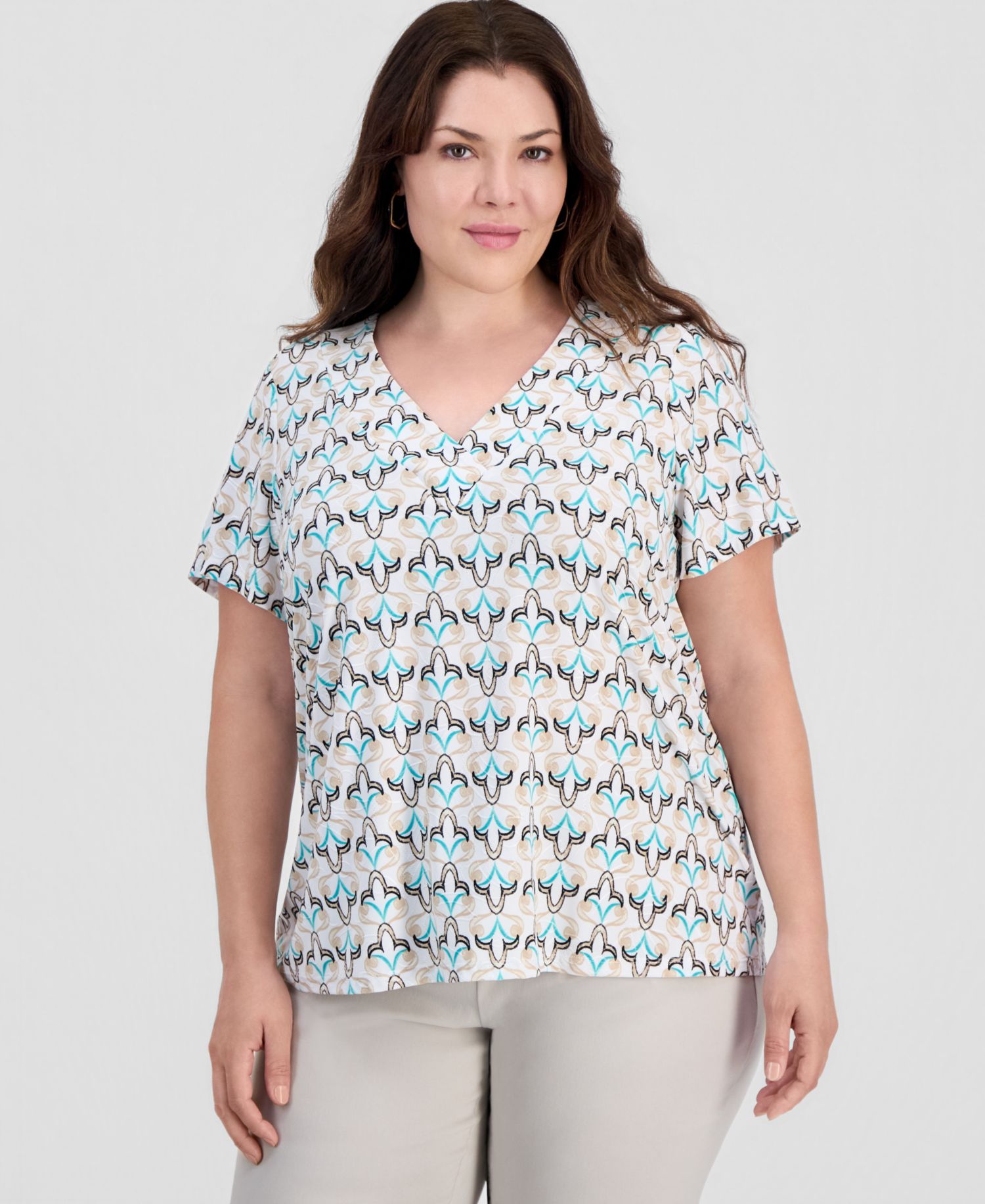 Plus Printed Short Sleeve V-Neck Jacquard Top