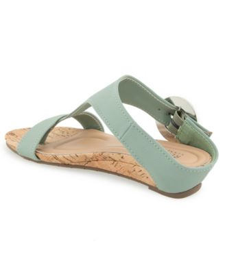Women's Great Buckle Wedge Sandals