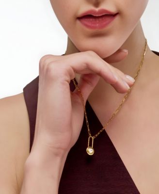 Lock & Luna Charm with Oval-Cut Moissanite – Gold