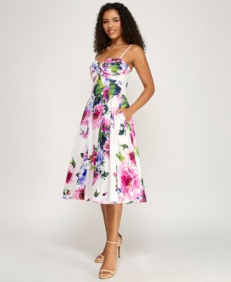 Juniors' Twist-Bodice Sweetheart Neck Midi Dress