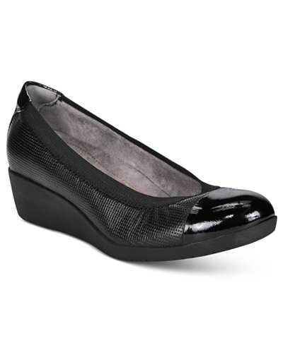 Clarks Artisan Women S Petula Sadie Wedges Pumps Shoes