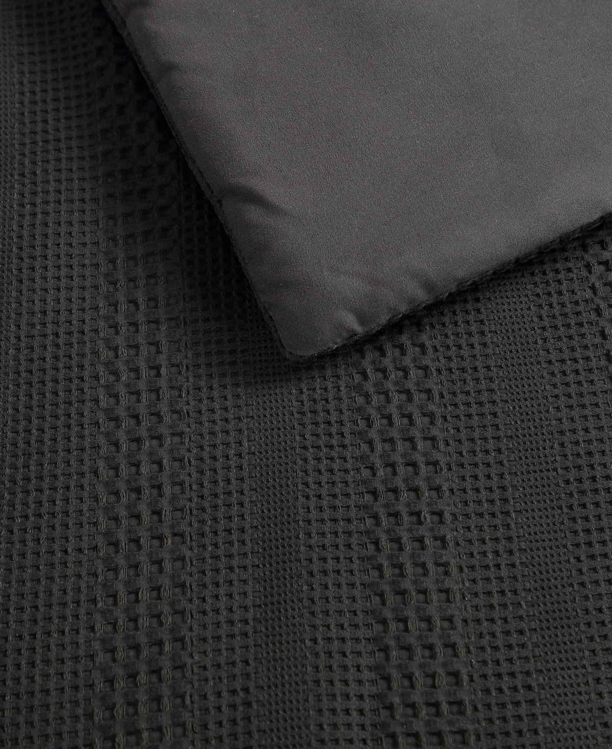 Kenneth Cole New York Variegated Waffle Textured 14-Pc. Comforter Bonus Set