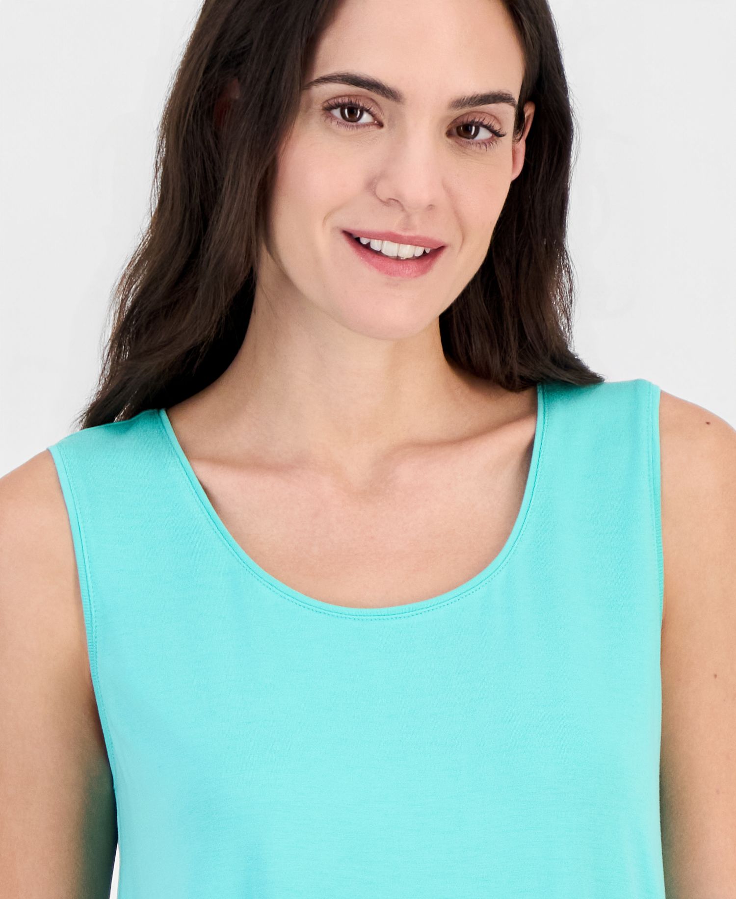 Women's Scoop-Neck Sleeveless Tank Top, Regular & Petite