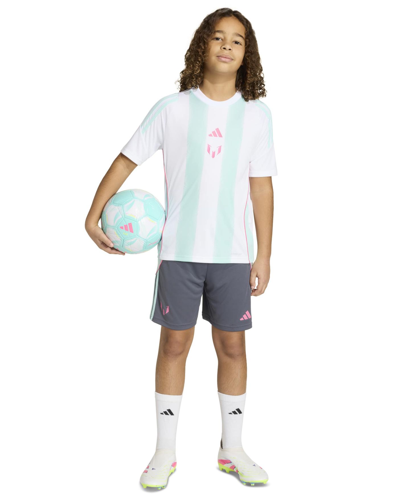 Детские шорты adidas Messi Soccer, цвет: Aurora Onix — фото 3