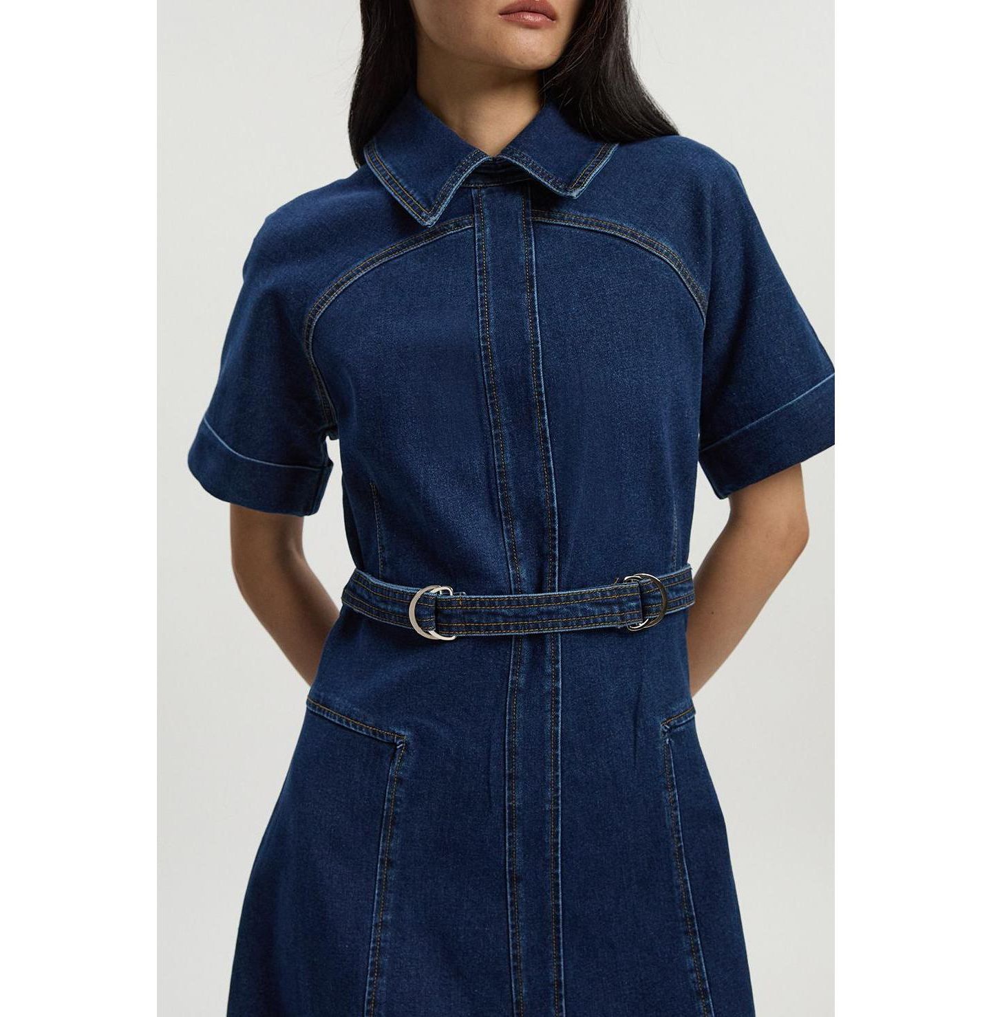 Женское платье Karen Millen Petite Stretch Denim Tab Belt Midi, цвет: Средняя варка — фото 5
