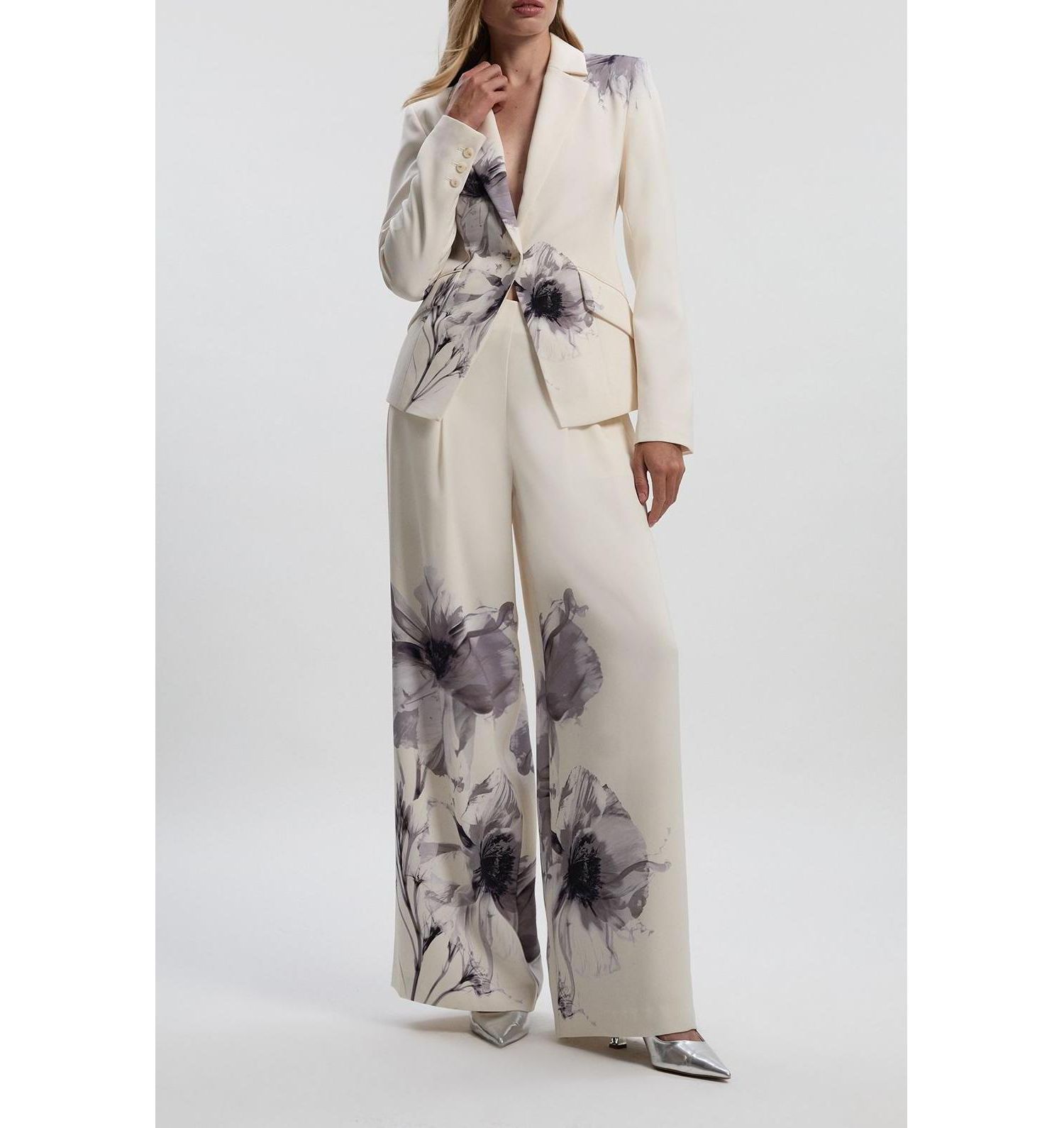 Women's Floral Crepe Single Breasted Blazer