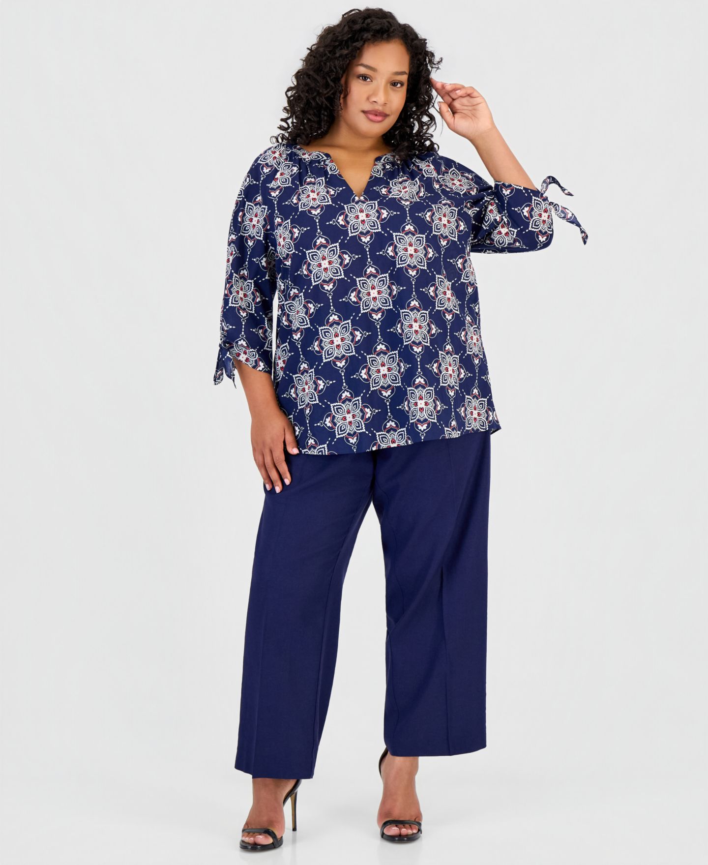 Женский топ Jones New York Plus Size Cotton Tie-Cuff, цвет: Тёмно-синий разноцветный — фото 2