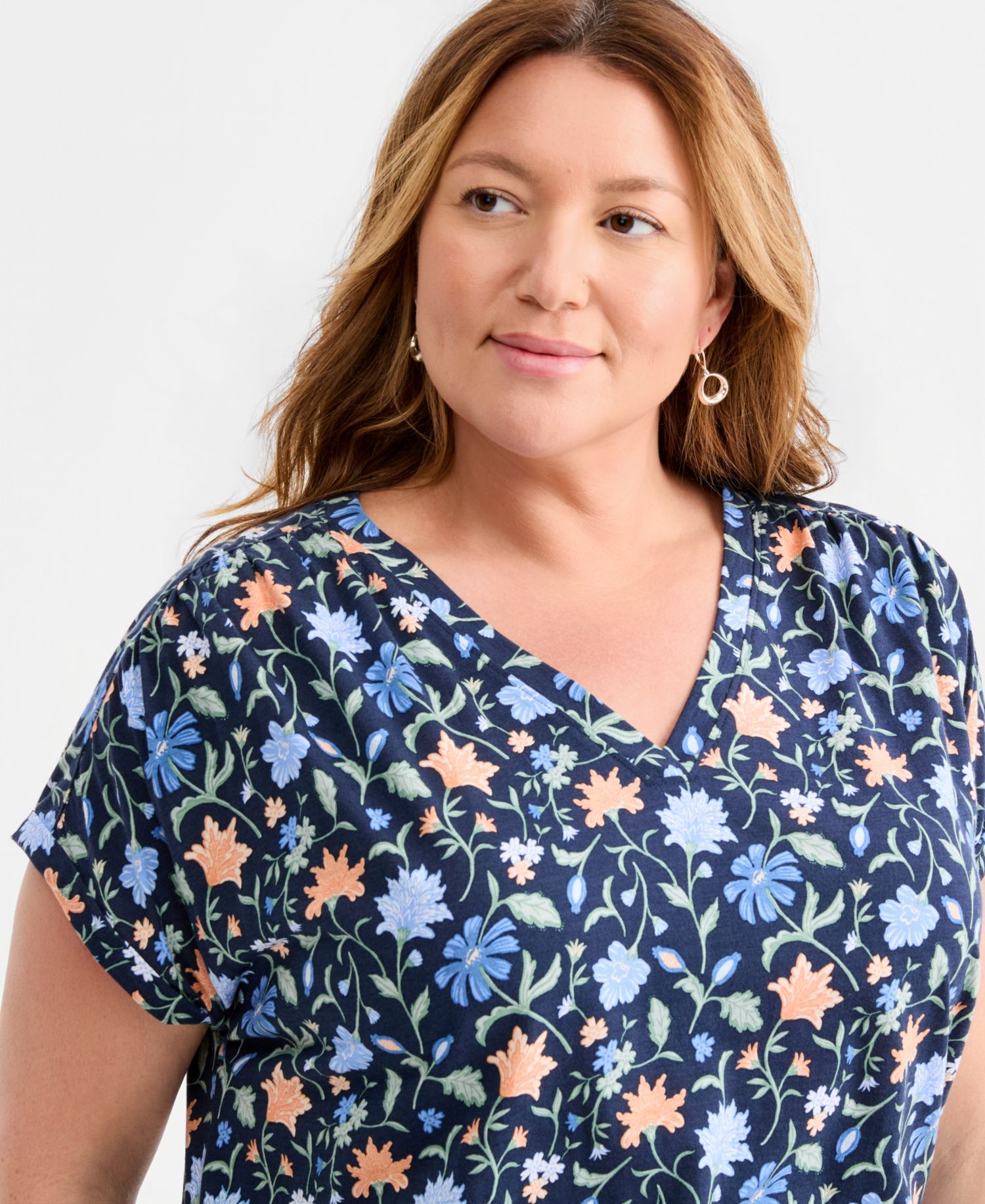 Plus Size Printed Ruched Tie-Hem V-Neck Top