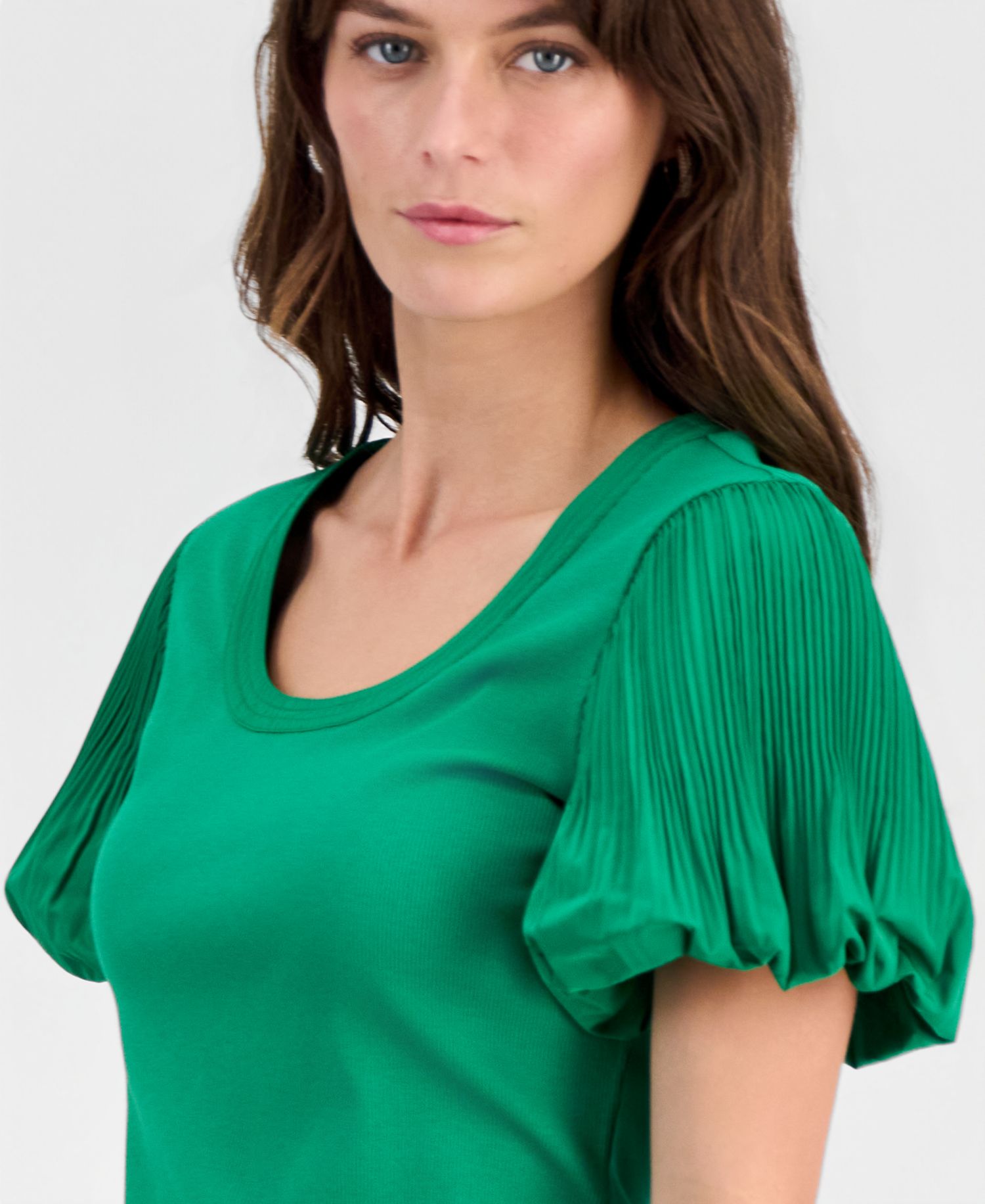Women's Scoop-Neck Pleated-Sleeve Top