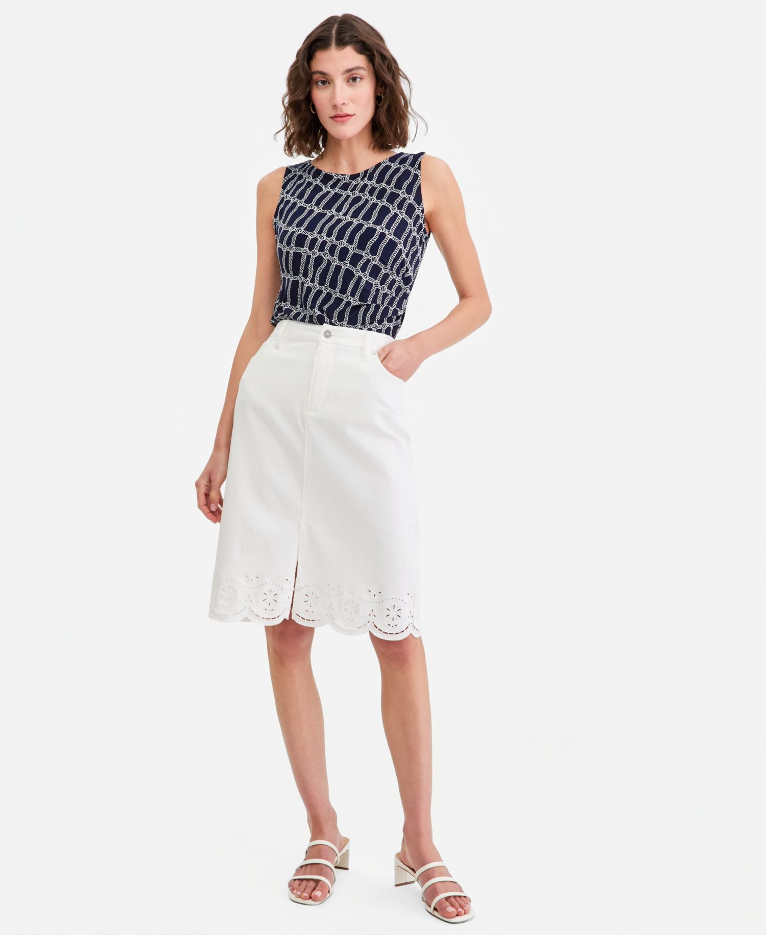 Women's Eyelet Embroidered Pencil Skirt