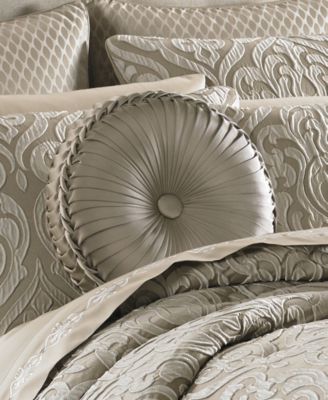 Astoria Sand Tufted Decorative Pillow, 15" Round